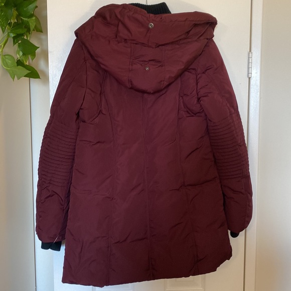 Noize Joyce Vegan Winter Parka Jacket in Mulberry - Picture 9 of 11